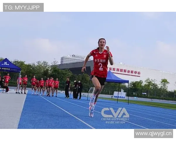 深圳排球队的耐力之道：揭秘排球背后的坚持与奋斗精神